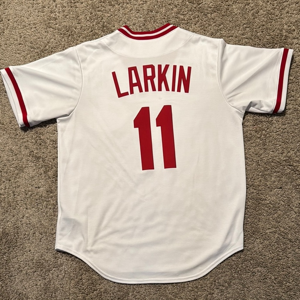 White Larkin 11 Jersey
